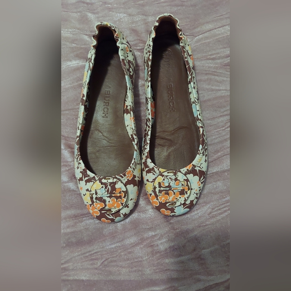 Tory Burch Women's Floral Ballet Flats - Brown and Orange